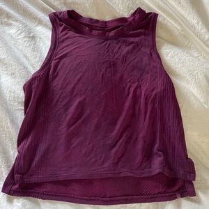 Lululemon crop tank